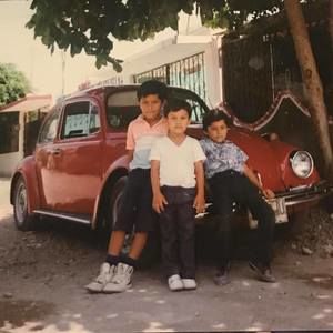 Meet your Posher, Victor